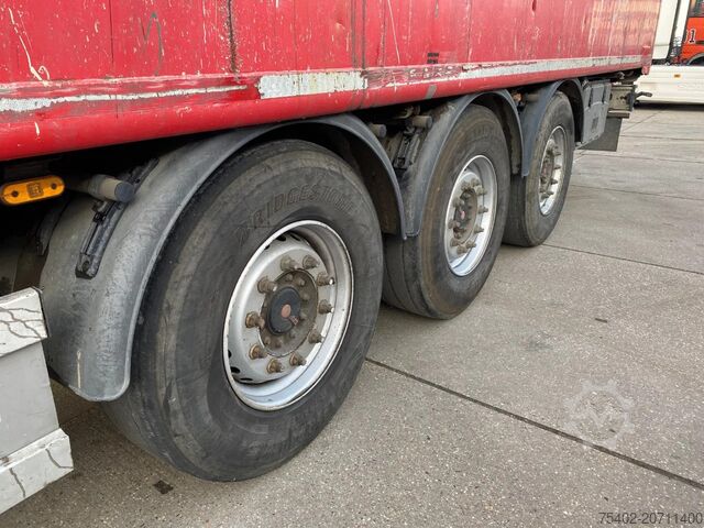 Piso móvel Kraker CF-Z Walkingfloor / 90M3 / SAF + Disc Brakes