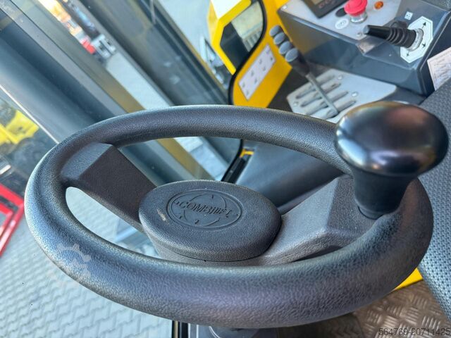 Empilhadeira de quatro direções Combilift C4000/ 2021 year / 1708 hours !!!!