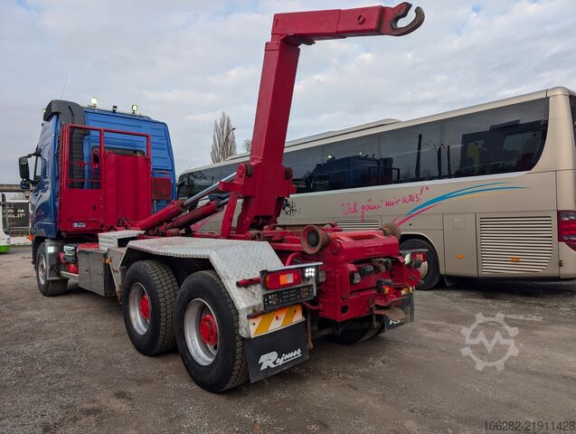 Kroghejselastbil Volvo FH16 6X4 610HP HYVA Blatt/Luft Manuell