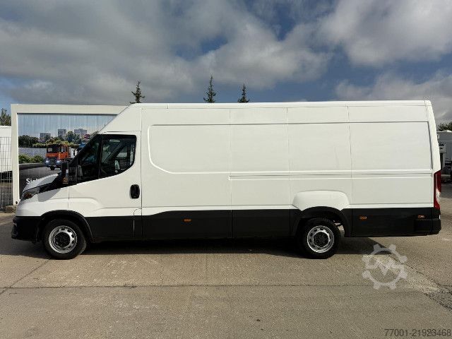 Høy tak varebil IVECO 35S16HA8V 3-Ltr. / HI-MATIC / RFK