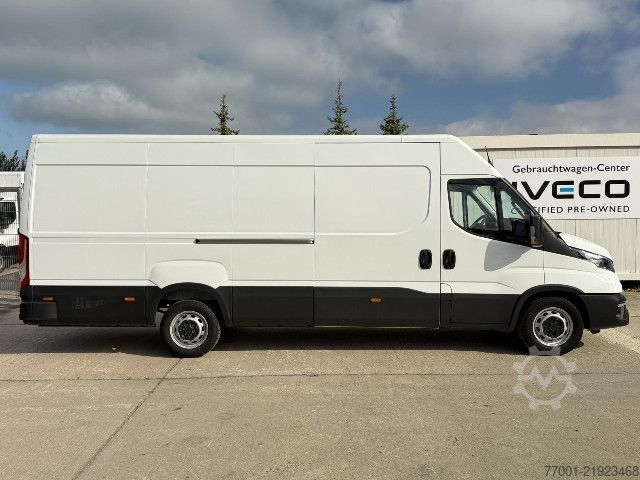 Høy tak varebil IVECO 35S16HA8V 3-Ltr. / HI-MATIC / RFK