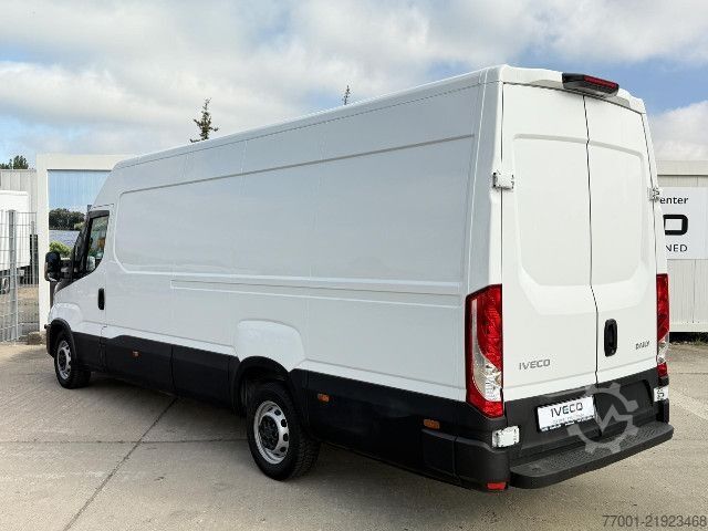 Høy tak varebil IVECO 35S16HA8V 3-Ltr. / HI-MATIC / RFK
