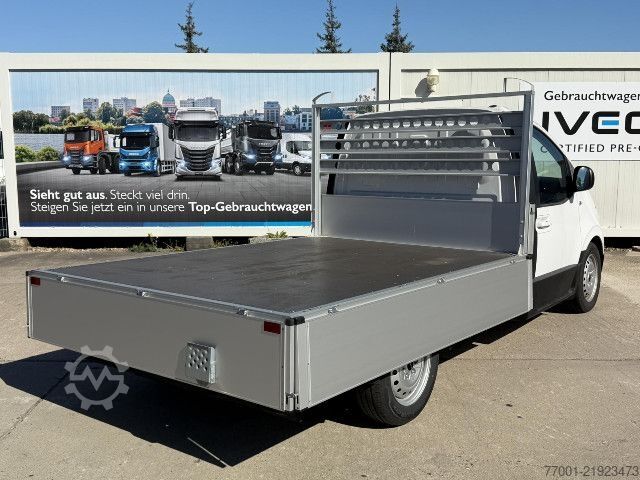 Xe bán tải van IVECO 35F16E Navi / ACC / 800V-Bordnetz