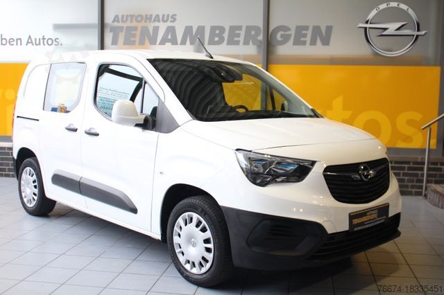 Panel van OPEL Combo E Cargo 3.Sitze  Klima Bluetooth Durchlade
