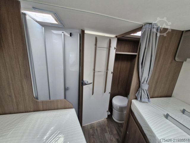 Camper semintegrato CARADO T 447 +pro+ Paket*TV Paket*Hubbett*