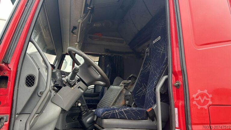 Khung xe có cabin lái Iveco Stralis 430 (6X2 / AIRCO)