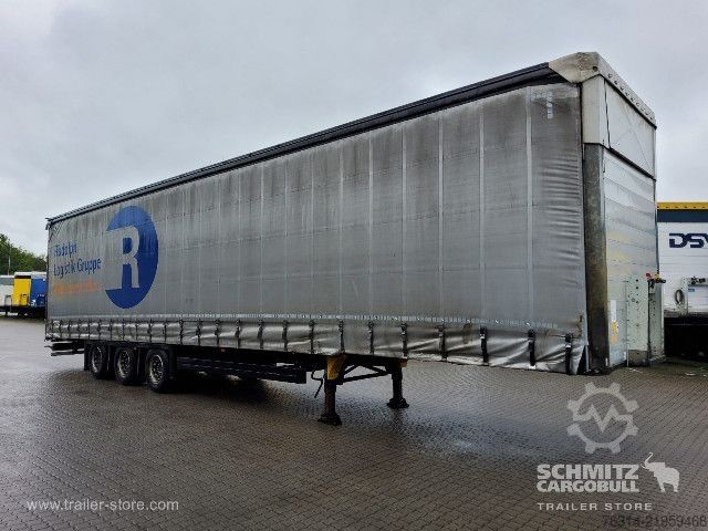 Open semitrailer with tarp Schmitz Cargobull Curtainsider Mega Getränke