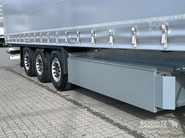 Open semitrailer with tarp Schmitz Cargobull Curtainsider Standard