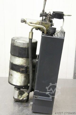 Hidravlična črpalka za električni viličar 24 V Bosch 0-136-500-040