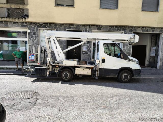 Piattaforma di lavoro mobile Multitel MZ 250J