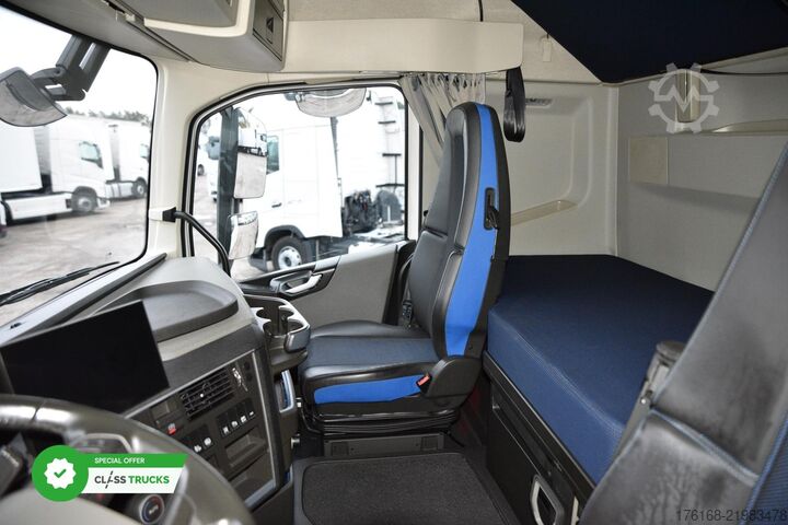 표준 트랙터 유닛 VOLVO FH 460 Globetrotter XL Varios i-Save