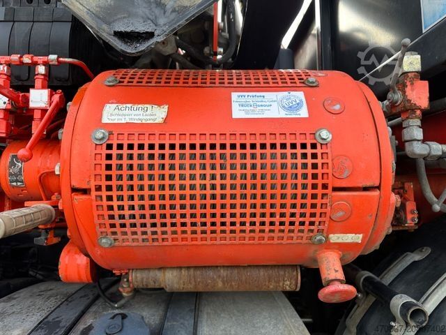 Flutningabíll með sléttu pallrými UNIMOG U 500 / Palfinger PK 23000 / Personenkorb/ Winde