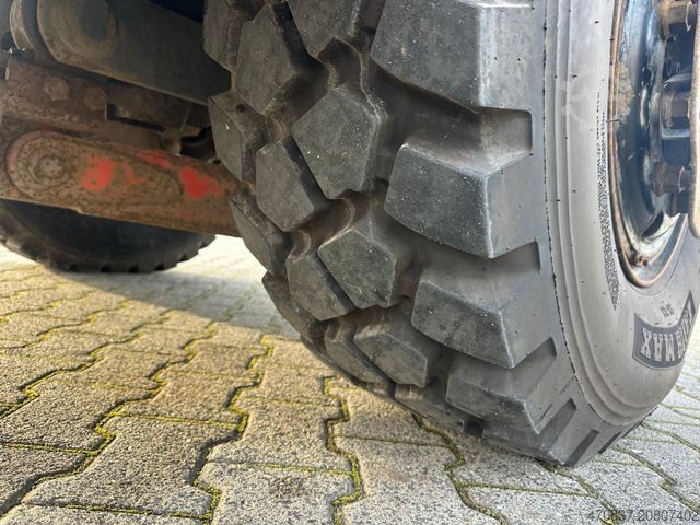 फ्लैटबेड ट्रक UNIMOG U 500 / Palfinger PK 23000 / Personenkorb/ Winde