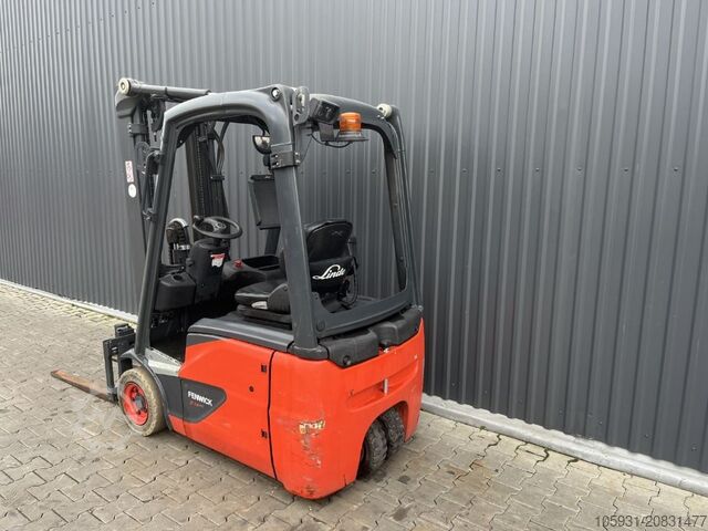 Electric 3-wheel forklift Linde E14-02