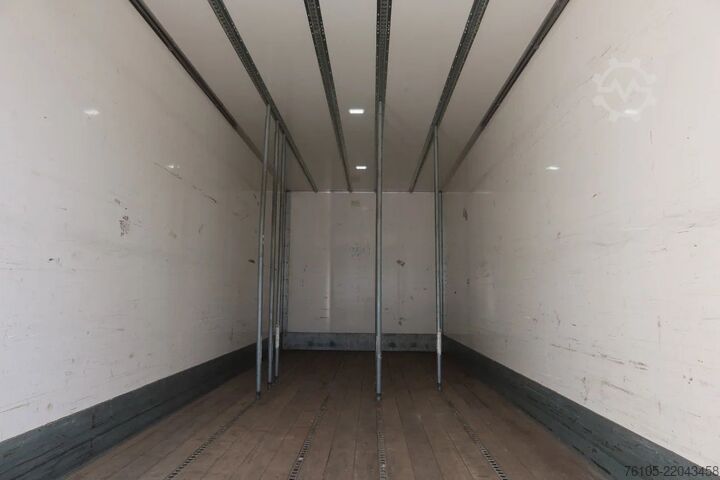 กระเป๋าเดินทาง DAF CF 340 FAN 6X2 Bakwagen + Klep 2500 KG