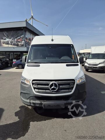Fourgon Mercedes-Benz Sprinter 514 CDI