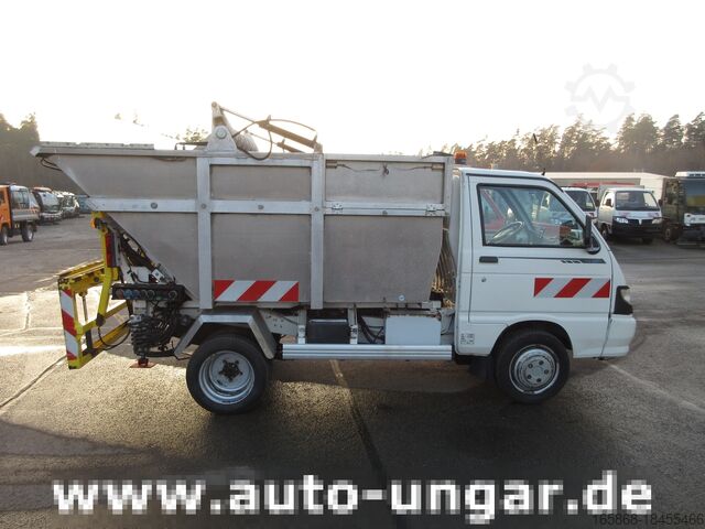 Camion dei rifiuti Piaggio Maxxi D120 Diesel Müllwagen Bj. 2012 BOM