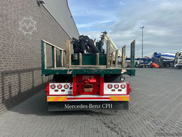 Vrachtwagen met kraan Mercedes-Benz Arocs 3251 8X4 TRIDEM + HIAB X-HIPRO 302 E-6 KR...