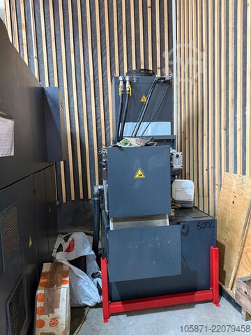 DMG MORI DMU 50 3. generatsioon koos LANG RoboTrexiga DMG MORI DMU 50 3rd