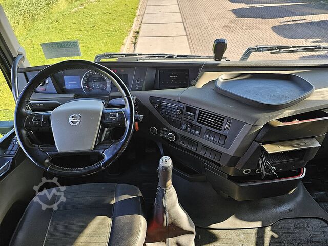 キャブ付きシャシー VOLVO FH 500 6X4 FULL STEEL