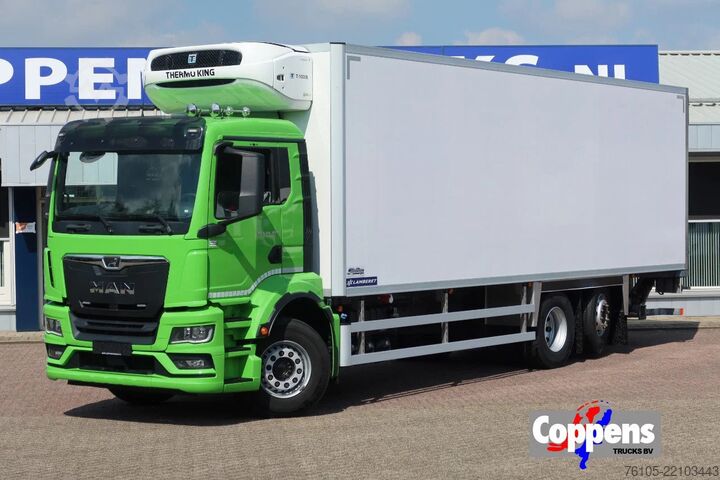 Transporte refrigerado/congelado MAN TGS 26 26.330 6x2 Koel/Vries+Dhollandia 2500 kg