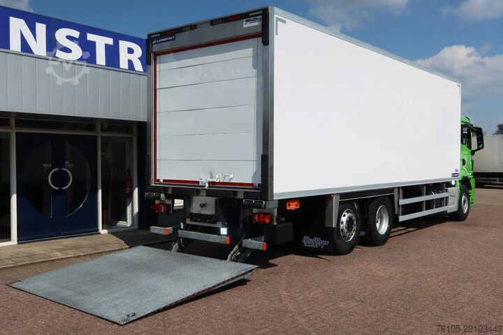 Transporte refrigerado/congelado MAN TGS 26 26.330 6x2 Koel/Vries+Dhollandia 2500 kg