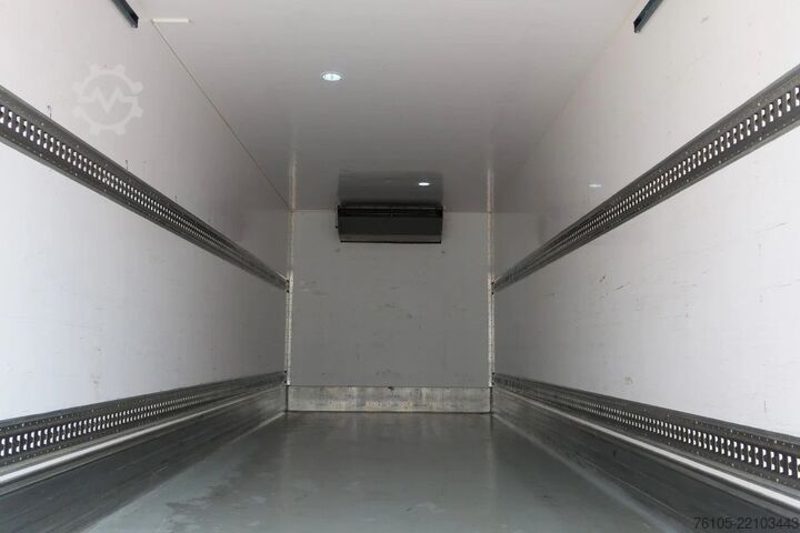 Transporte refrigerado/congelado MAN TGS 26 26.330 6x2 Koel/Vries+Dhollandia 2500 kg