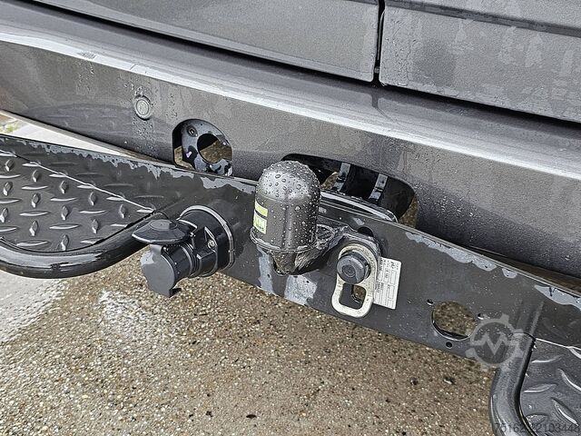 Camioneta familiar de techo alto FORD TRANSIT CUSTOM 2.0 L1 EDITION B&O LED!