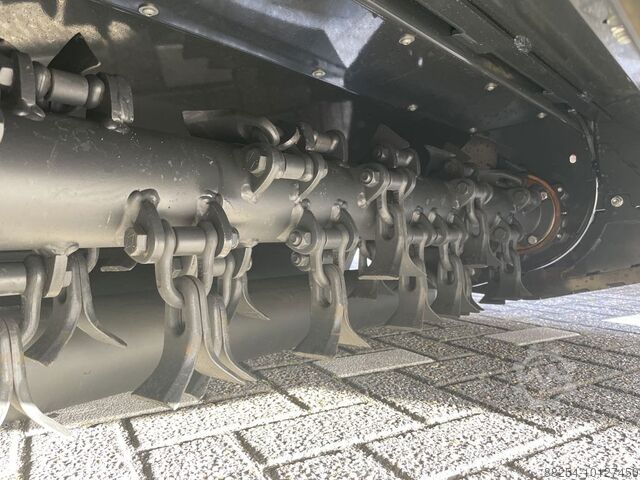 Kosiarka zboczowa Kuhn HE 6045 PTC  Agri-Longer