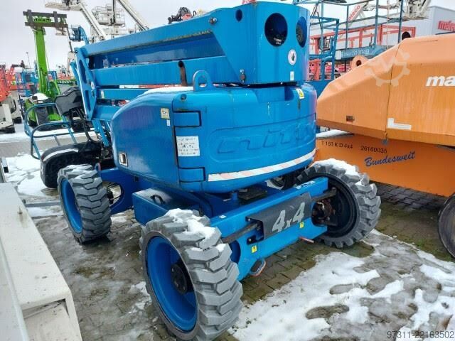 แพลตฟอร์มการทำงานแบบยืดไสลด์แบบก้อง Niftylift HR17 HYBRID 4X4