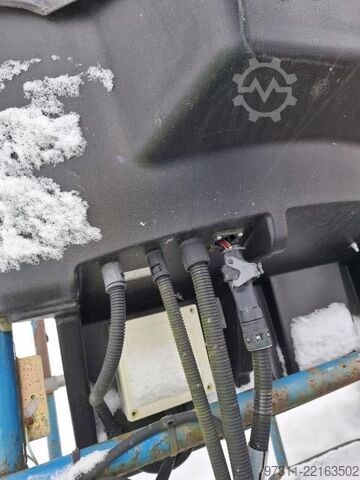 แพลตฟอร์มการทำงานแบบยืดไสลด์แบบก้อง Niftylift HR17 HYBRID 4X4