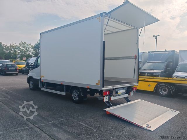 Furgão fechado IVECO Daily 35S18 Koffer + LBW Navi/ACC Tempomat