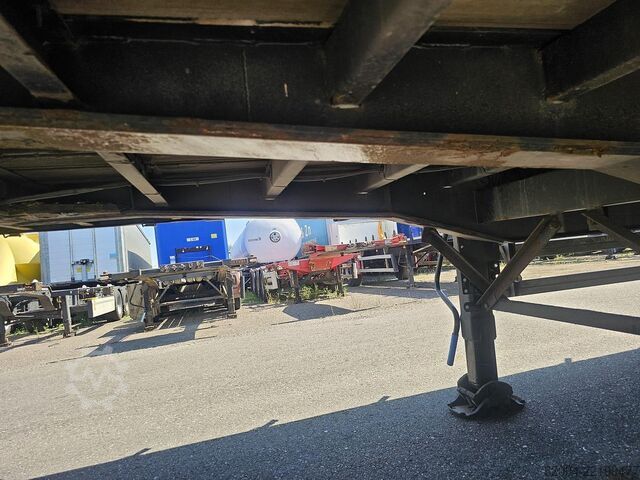 Завеса отстрани PACTON T3 001 /3 axle curtainsider /saf disc/ apk tuv/...
