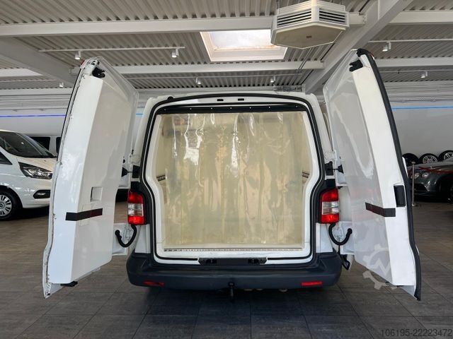 Kælivörubíll VOLKSWAGEN T5 Kühlkasten Tiefkühlung Carrier -30C.