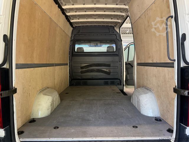 高顶厢式货车 VOLKSWAGEN Crafter TDI Hoch+Lang*AHK=3.5T*Garantie*163Ps
