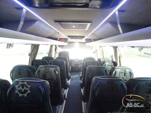 سیاحتي بس IVECO Rosero First 31 Sitze euro 6