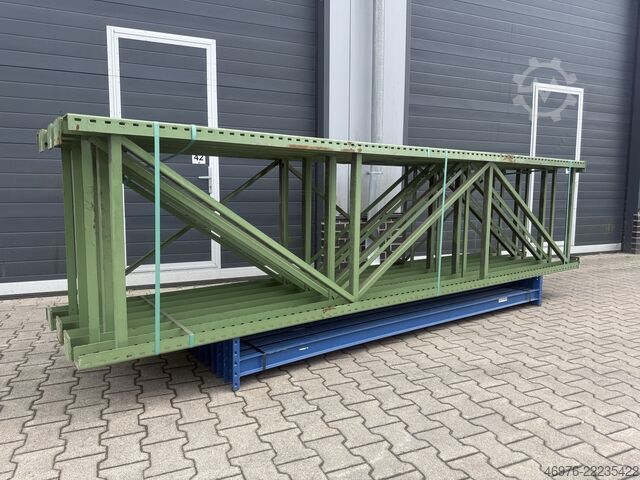 High-bay warehouse pallet racking system SSI Schäfer PR400 & PR350 Regallänge: 17,04 lfm.