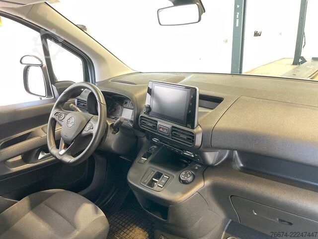 প্যানেল ভ্যান OPEL Combo-e Cargo XL 50-kWh Regalsystem Navi Kamera