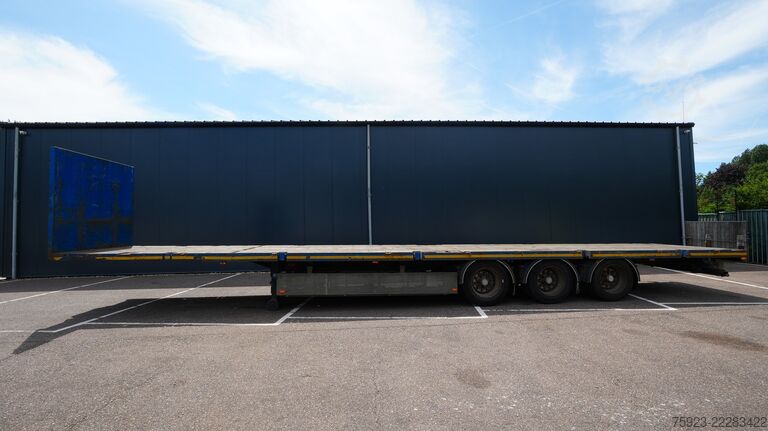 Atrelado da plataforma Pacton 3 axle Flatbed trailer with twistlocks mega