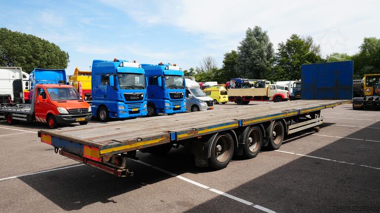 Atrelado da plataforma Pacton 3 axle Flatbed trailer with twistlocks mega