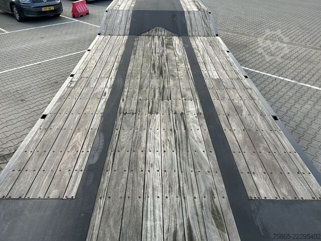 Chargeur bas Jumbo Groenewegen T 0152 D / Semi Dieplader / Auto - ...