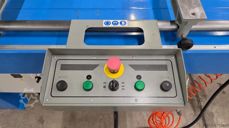 Dvigubas kampinis pjūklas aliuminiui arba PVC Pertici 400 IP