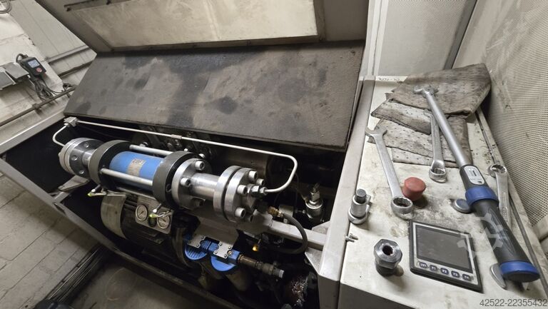 Mesin pemotong jet air Waterjet NCT 30
