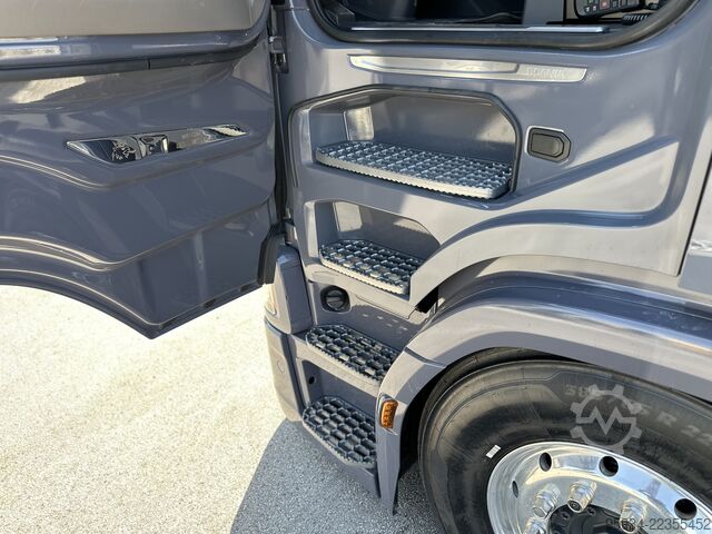 Cap tractor standard SCANIA 660 S