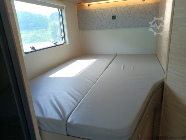 Halvintegrerad husbil Fiat Ducato Weinsberg Carasuite 2020 | Completamente accessoriato |5 postiletto