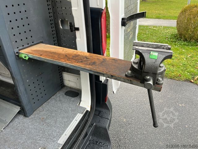 Furgon z wysokim dachem VOLKSWAGEN CRAFTER BOTTREGALS. AUTOMATIK NAVI ACC STANDHZG.