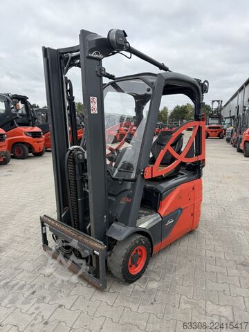 Empilhador eléctrico de 3 rodas Linde E14-02