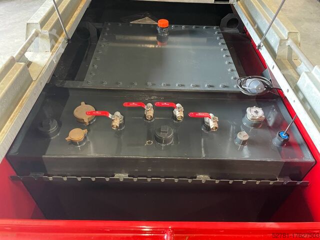 آلة البناء  New Diesel Fuel Tank 2.200 Liter - DPX-31023