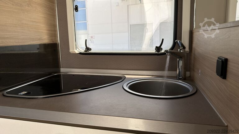 Daļēji integrēta kemperis 2020 Fiat Ducato Weinsberg Carasuite | Completamente Accessoriato|5 Posti Letto