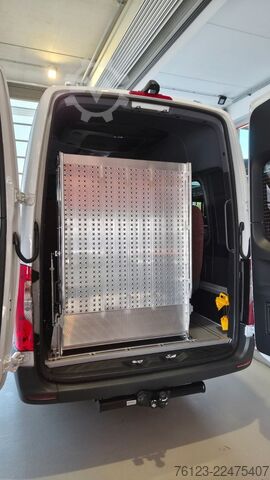 Minibusz MERCEDES-BENZ 517 Sprinter Lord Light 22 Sitzer Lagerfahrzeug